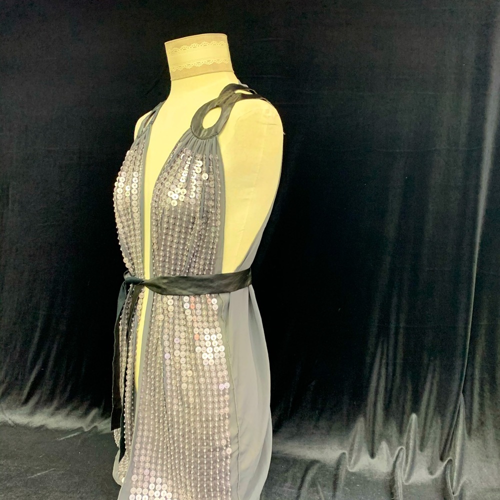 Gorgeous grey sequinned tunic with velvet detail - Picture 4 of 7